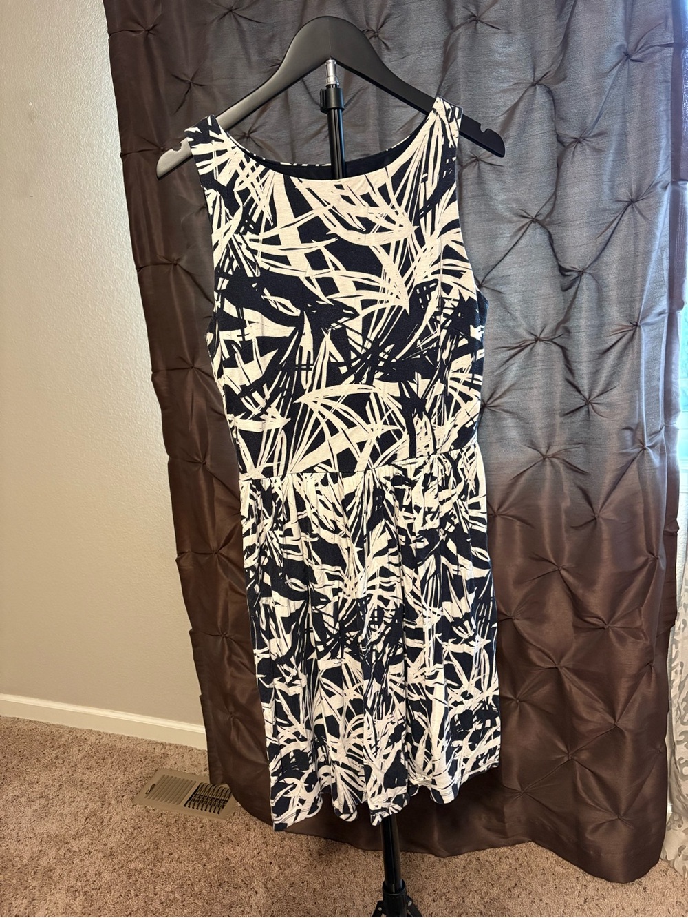 LOFT Navy and Cream Patterned Dress